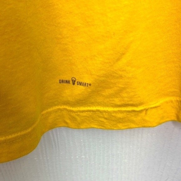 Jim Beam - Honey Jim Beam Real Honey Liqueur Yellow Graphic T Shirt Size Medium - Picture 11 of 11